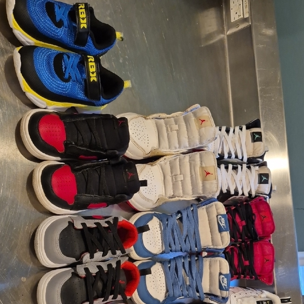 Nike Blue and Black Athletic Sneakers